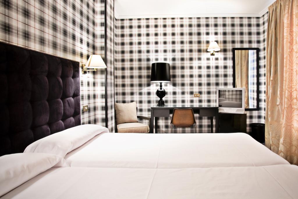 Hotel Clarin