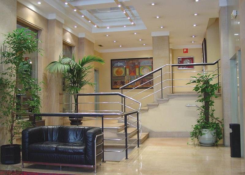 Clarin Hotel 3*