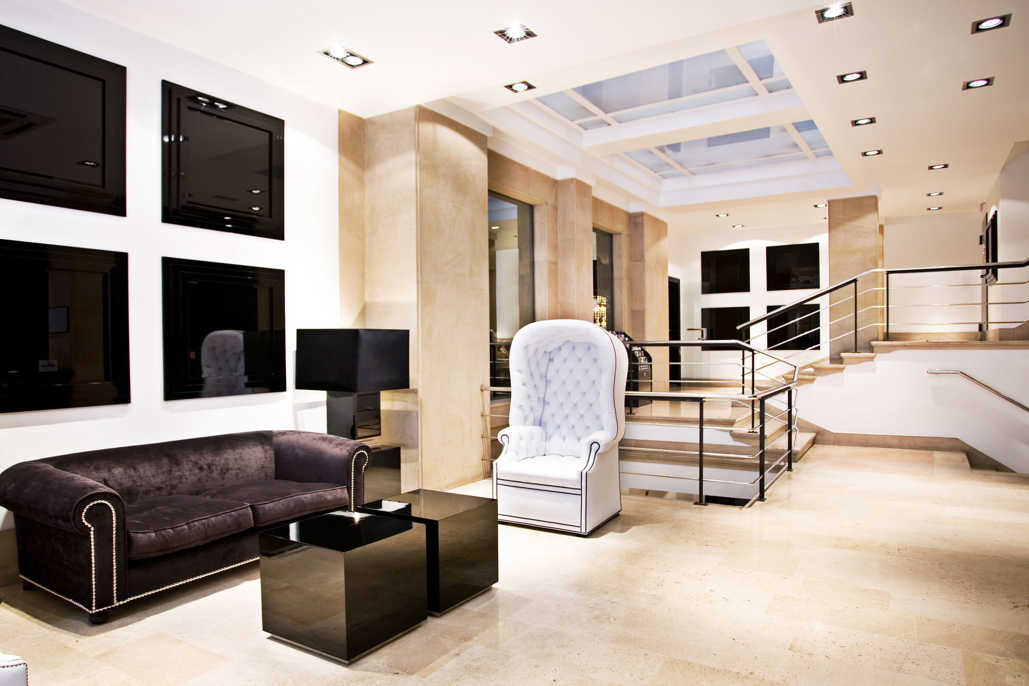 Clarin Hotel 3*