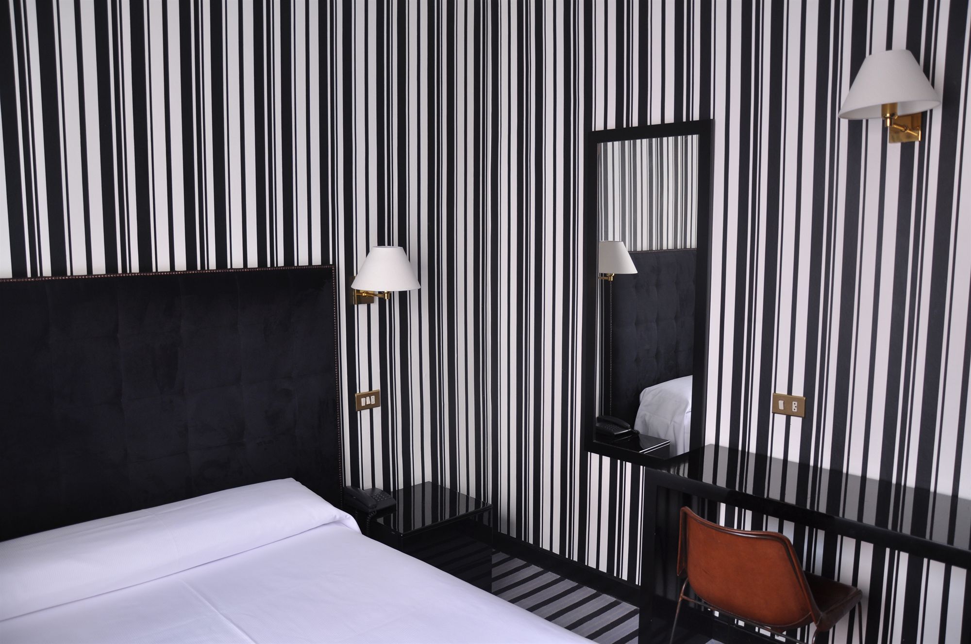 Clarin Hotel 3*